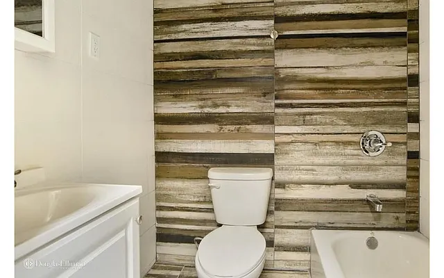 Rented by Douglas Elliman | media 19