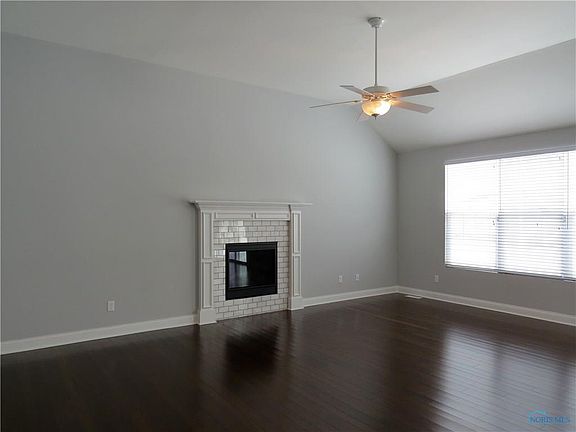 5th image of 26705 Amberwood Dr
