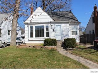 840 Meadowdale St, Ferndale, MI 48220