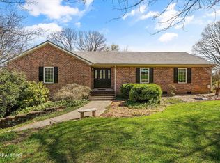 10937 Sallings Rd, Knoxville, TN 37922