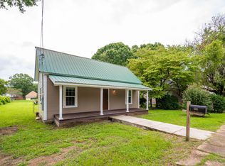 505 Magnolia St, La Fayette, GA