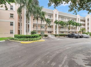 Sunrise Lakes, Sunrise, FL 33322