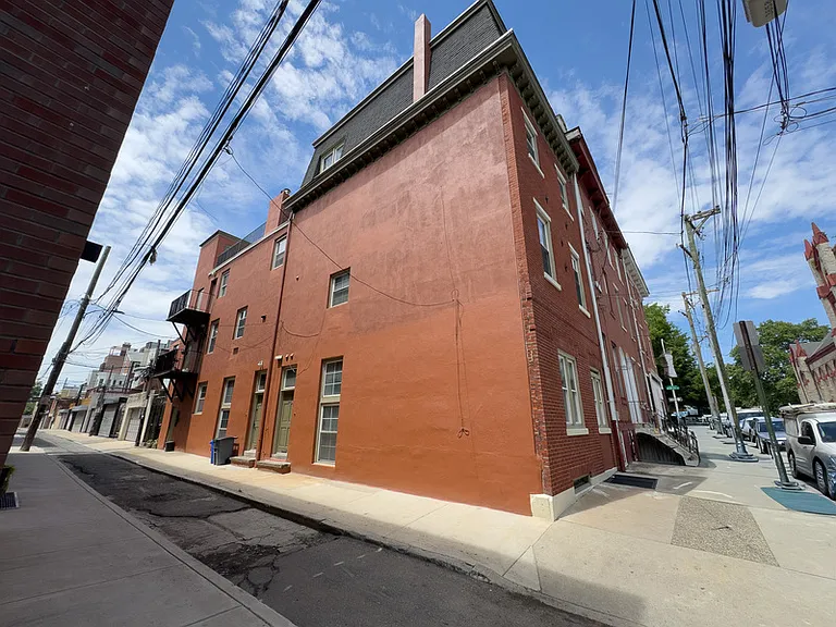 536 N 19th St #3 — Photo 23