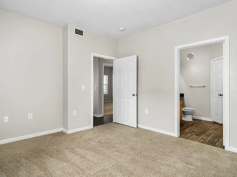 Maple Village Apartments — Photo 107