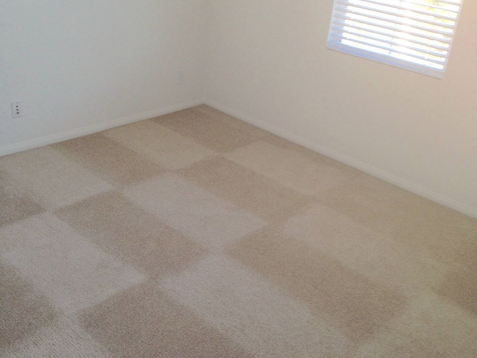 2nd image of 320 Turtle Crest Dr