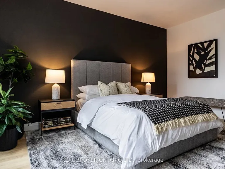 1882 Gordon St #410 — Photo 7