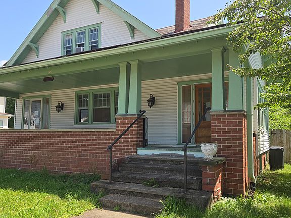 3rd image of 11237 Main St
