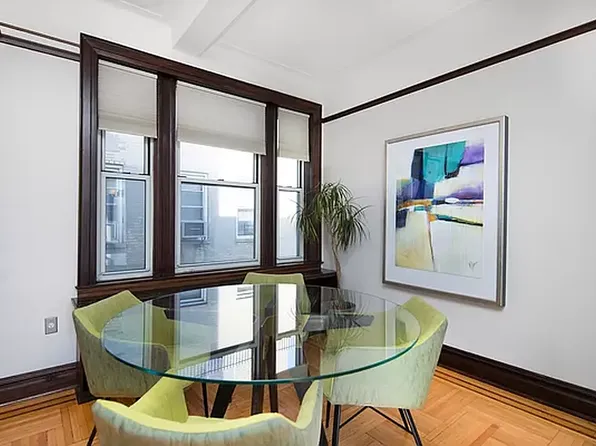 41 Eastern Parkway image 3 of 9