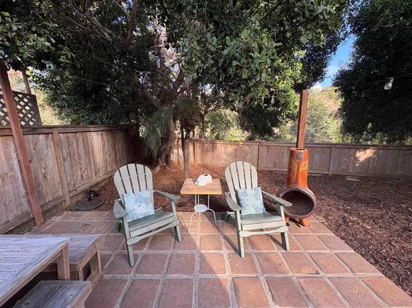 2693 Regent Rd, Carlsbad, CA 92010