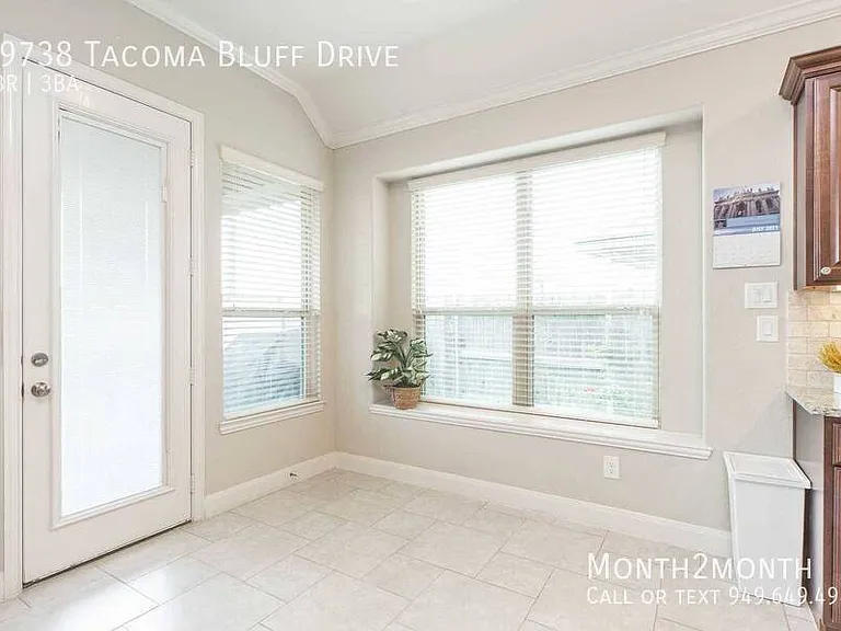 19738 Tacoma Bluff Dr — Photo 16