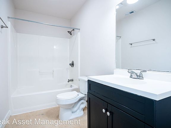 3rd image of 1033-1045 N Church St #11623764