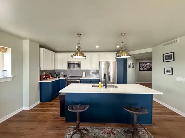 525 W Lafayette Blvd #21E, Detroit, MI 48226