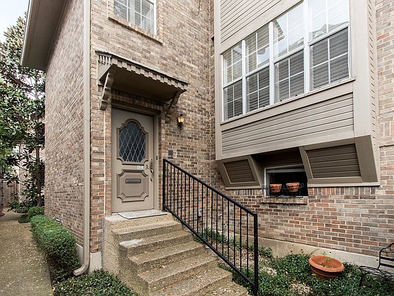 3rd image of 3416 Potomac Ave #3416A
