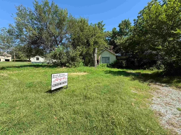 607 Comanche Ave, Rush Springs, OK 73082