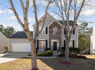5610 Stephens Mill Dr, Sugar Hill, GA 30518