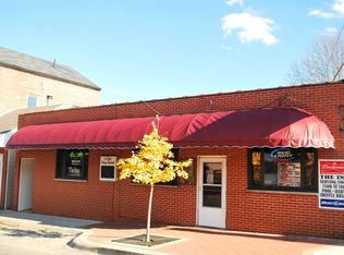 220 Jefferson St, Washington, MO 63090