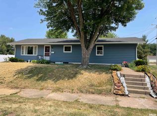 1328 N 15th St, Quincy, IL