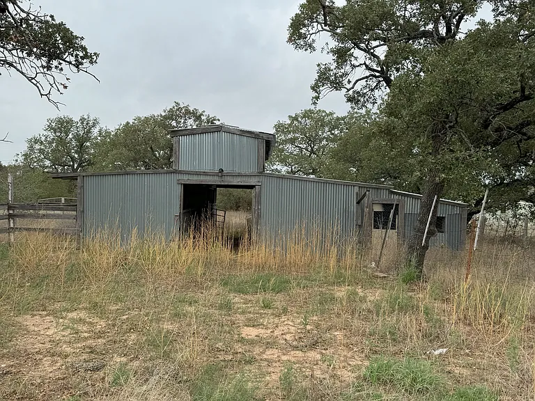 4323 N US Highway 287 — Photo 21