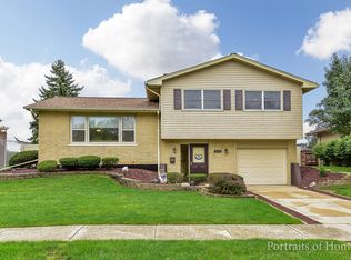 7607 161st Pl, Tinley Park, IL 60477
