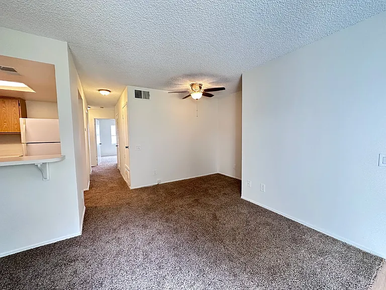 18209 Sierra Hwy — Photo 5