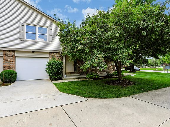 4th image of 7533 Castleton Farms West Dr