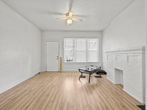 4th image of 332-334 N Burgess Ave