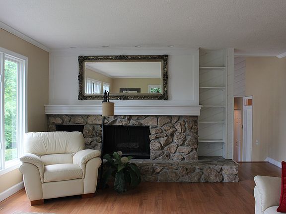 5th image of 4150 Huntington Dr