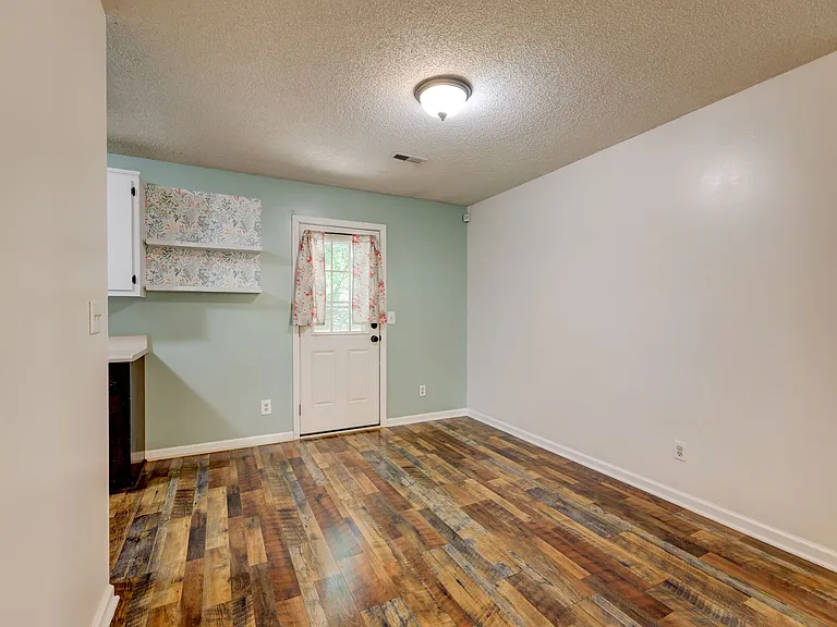 3253 N Senseney Cir — Photo 39