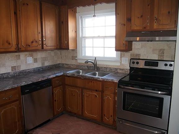 2nd image of 2238 Kingsbrook Dr