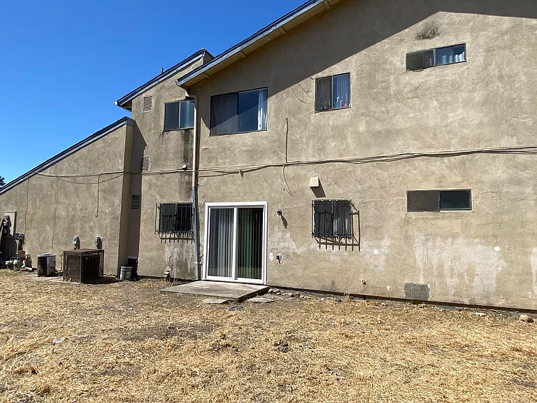 827 Dundee Way — Photo 8