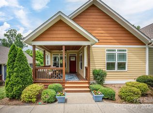 15 Myra Pl #109, Asheville, NC 28806