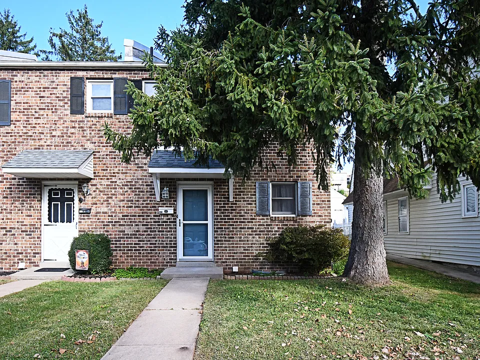 553 Vanderslice St