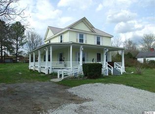 8015 John Henry Rd, Whitesburg, TN 37891