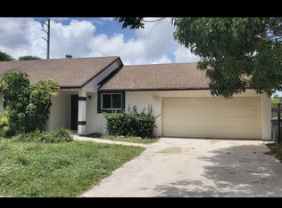 407 Foresta Ter, West Palm Beach, FL 33415