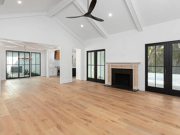 2nd image of 248 W 30th St #253