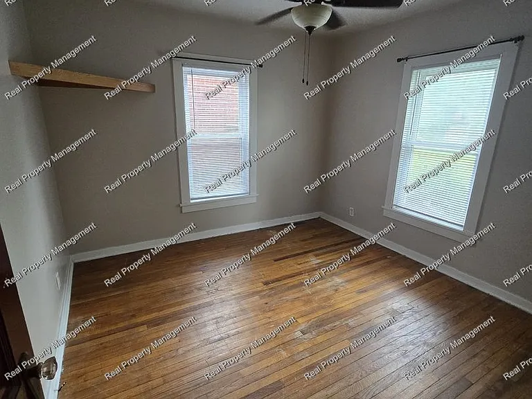 13135 Schneider St — Photo 7