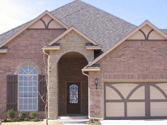 3rd image of 2009 Stoney Brook Ln