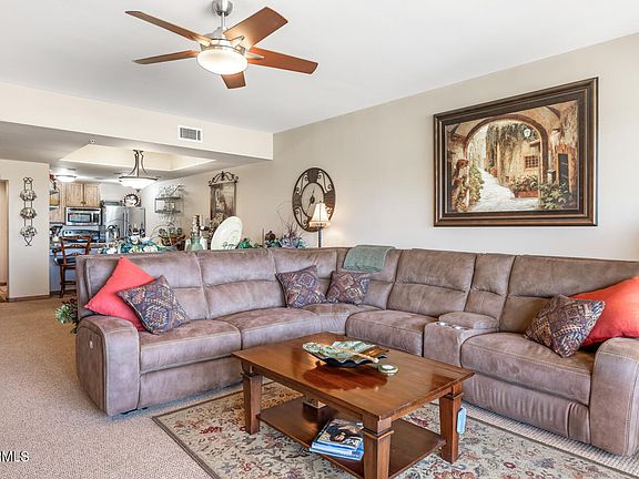 5th image of 36601 N MULE TRAIN Road N #D16