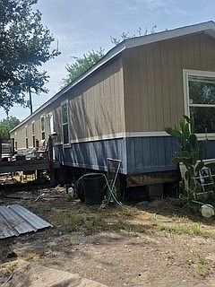 1st image of 410 2nd St