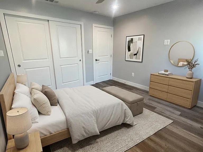 534 N Florence St — Photo 15