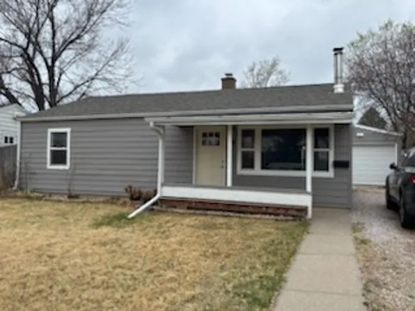 2105 Ivy Ave, Rapid City, SD 57701
