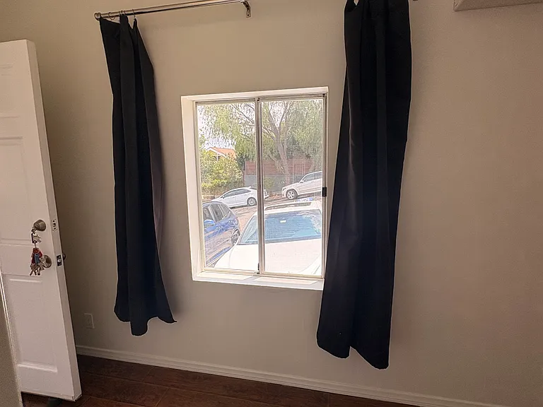 2261 Ewing St #1 — Photo 3
