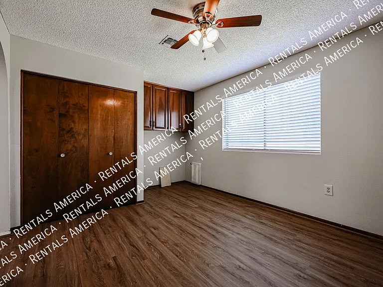2466 W Onza Ave — Photo 42
