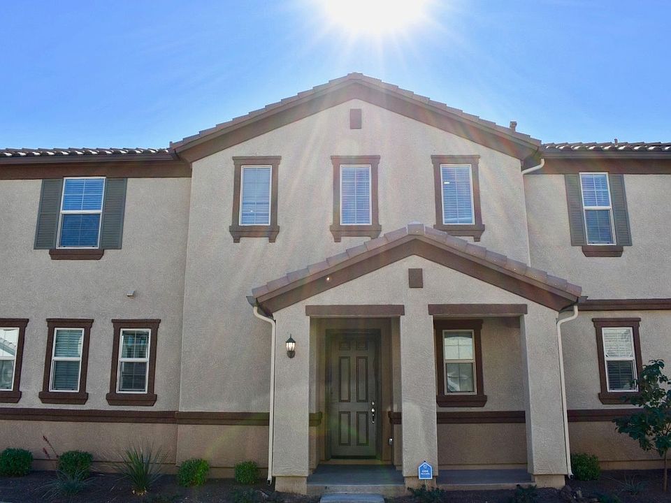 1st image of 16245 W La Ventilla Way