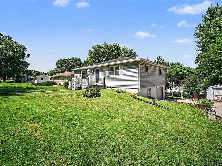 Listing photo 4