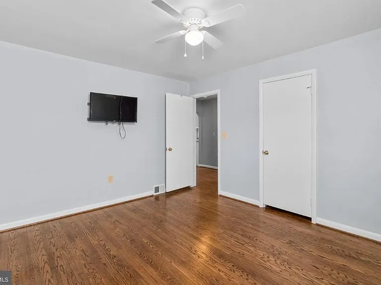 11837 Robinwood Dr — Photo 14
