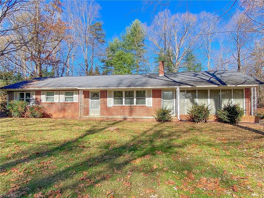 251 Lyles St, Elkin, NC 28621 Zillow