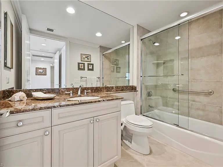 23850 Via Italia Cir #404 — Photo 30