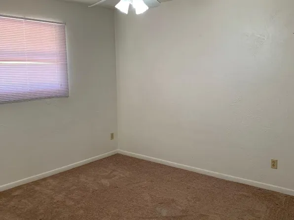 144 Lynwood Mnr, Weirton, WV