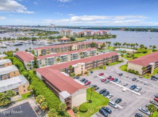 719 S Beach St APT 110B, Daytona Beach, FL 32114